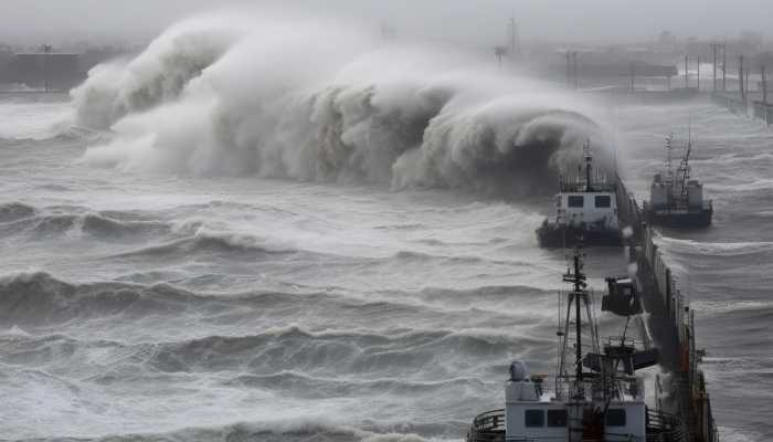 受大风影响广东琼州海峡客滚船今天18时起全线停运 还有“土台风”在酝酿