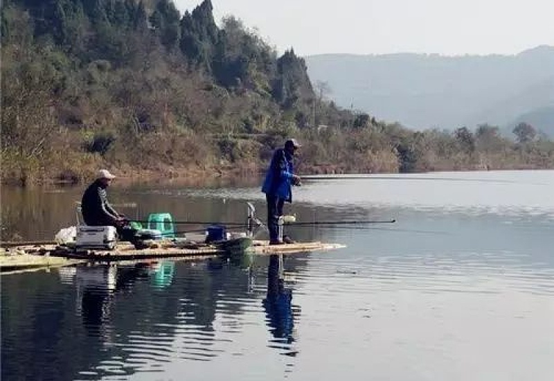 西南风冬天在什么位置钓鱼，什么时候钓鱼