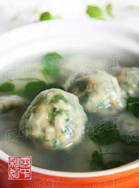 荠菜豆腐丸子汤做法