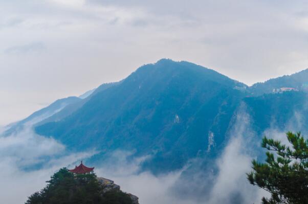 昆明到庐山三日旅游团报价：带您特价畅游庐山(低至千元起步)